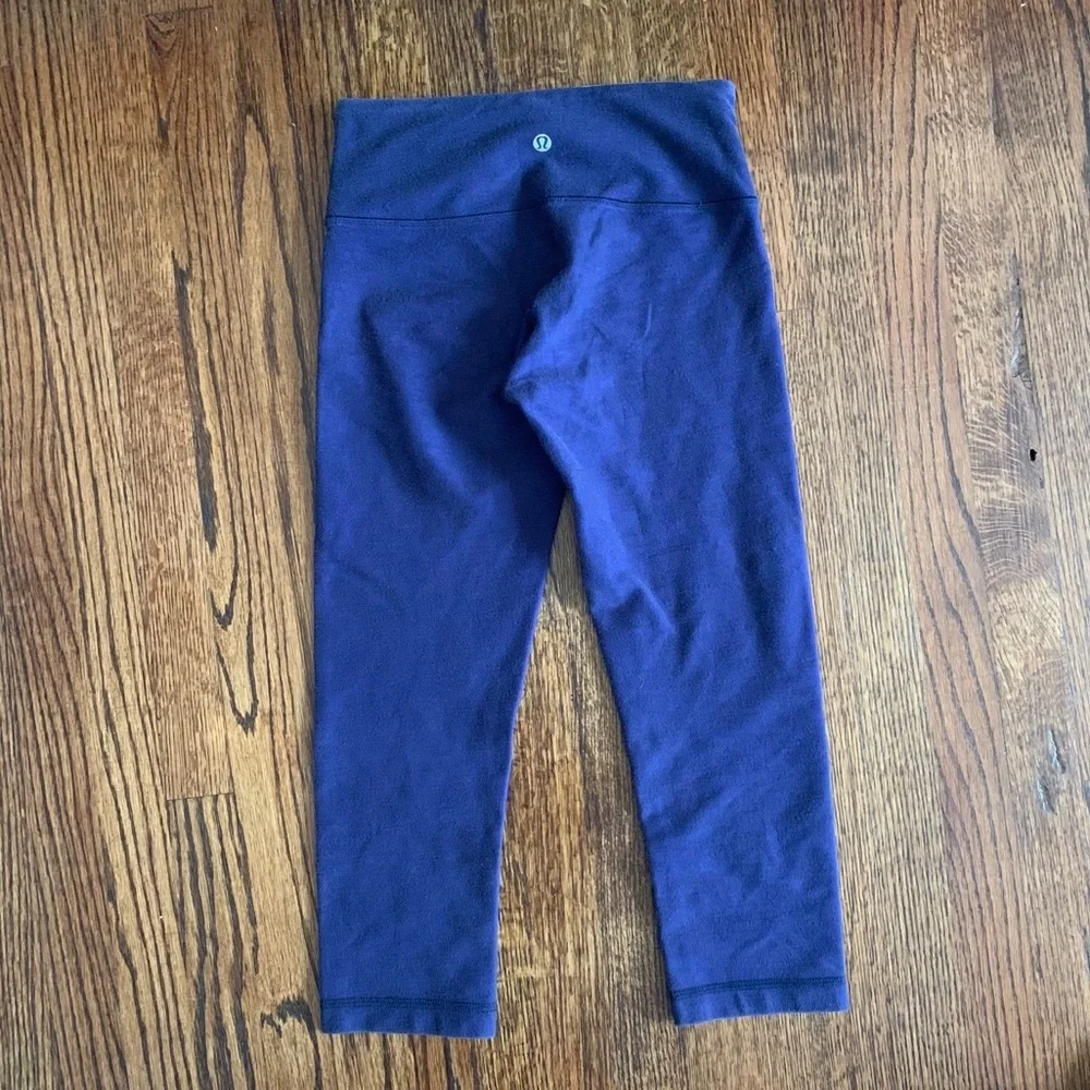 Lululemon crop leggings